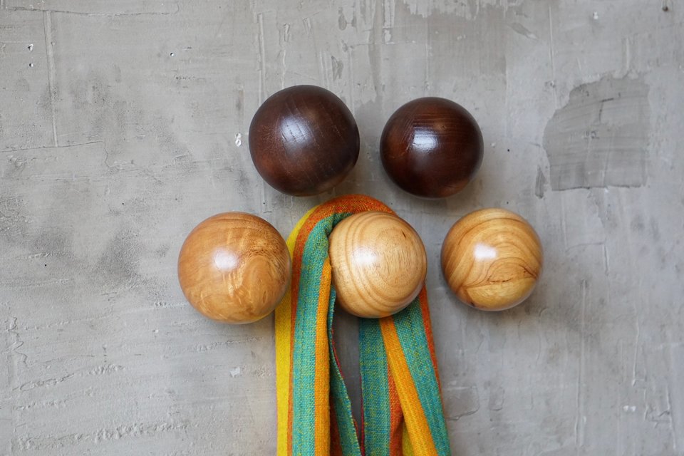 Oversized Wooden Ball ‘Hooks’